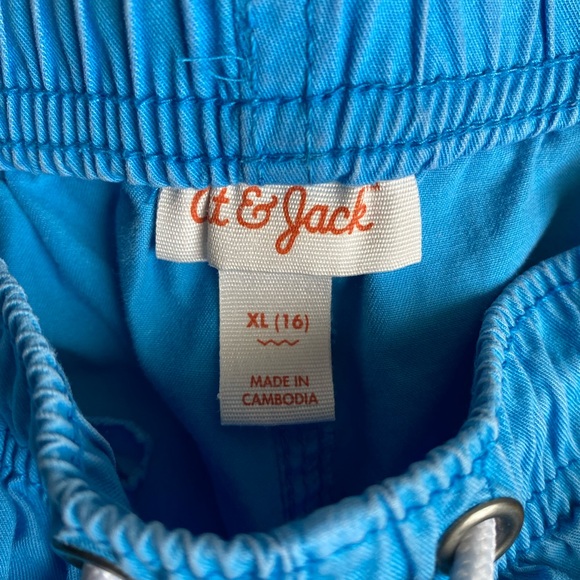 Cat & Jack Shorts Boys Size XL - Picture 2 of 3